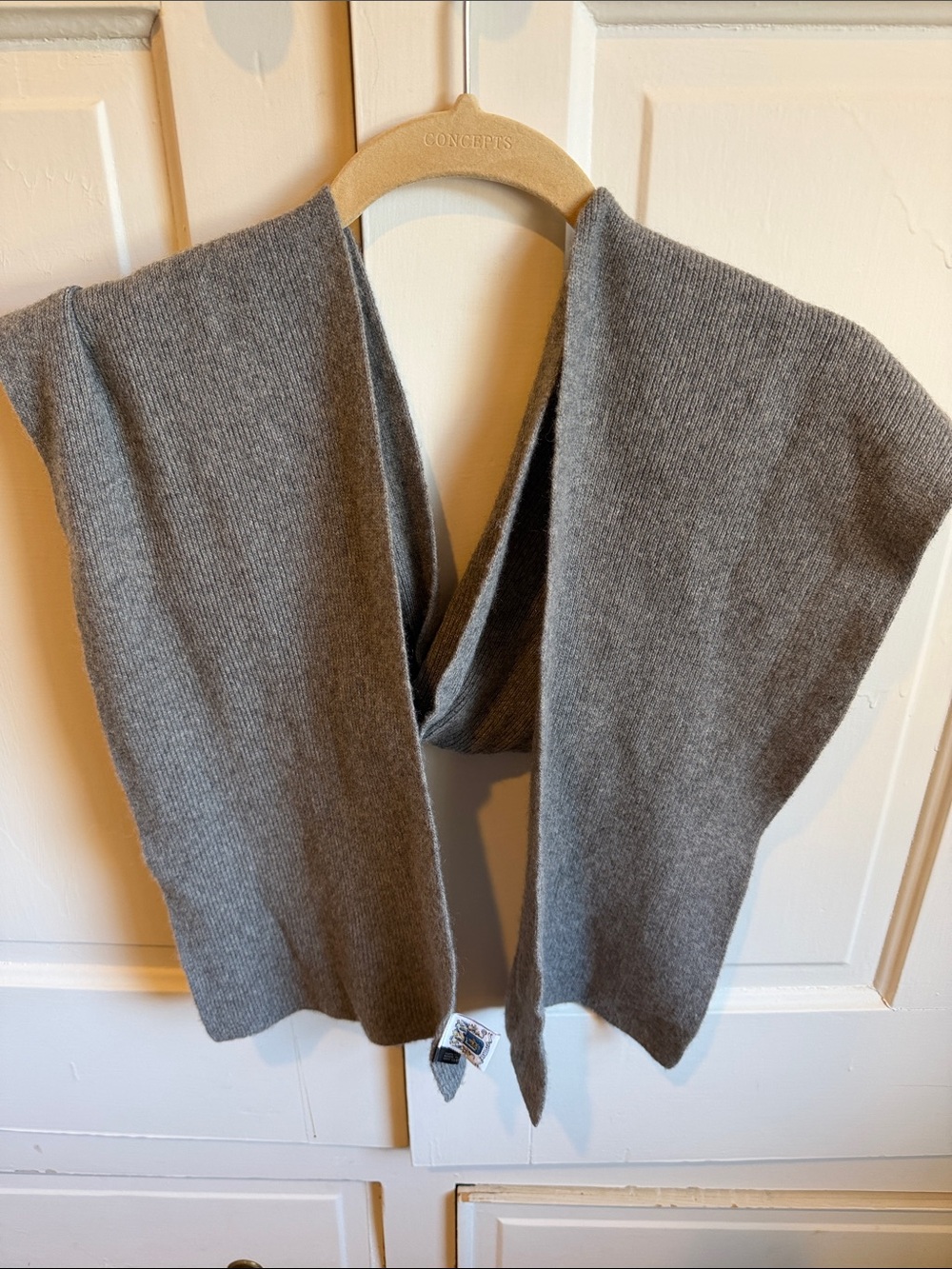 Portolano Cashmere Gray Ribbed Knit Scarf